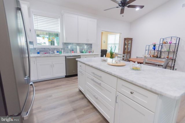 57 CILANTRO LN, Bunker Hill, WV 25413