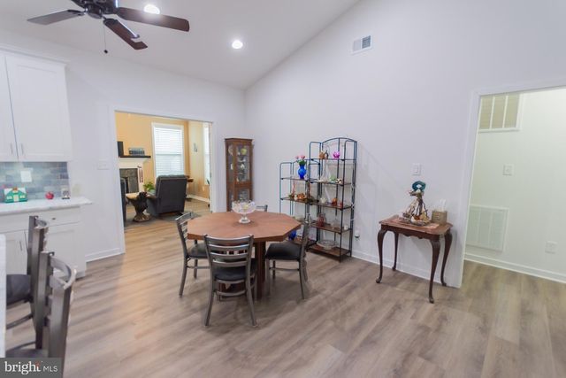 57 CILANTRO LN, Bunker Hill, WV 25413