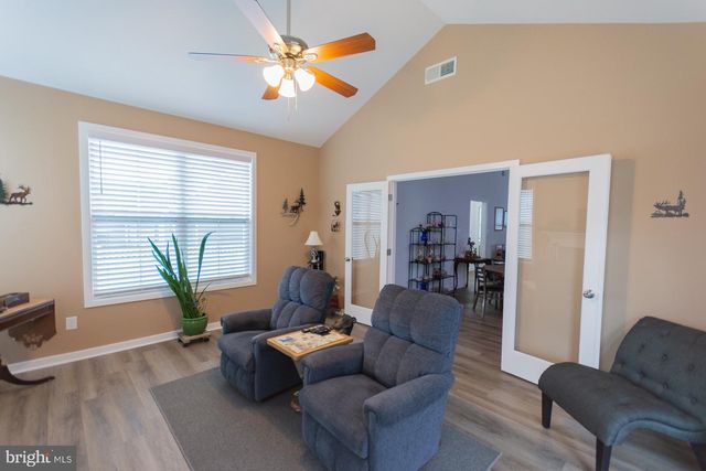 57 CILANTRO LN, Bunker Hill, WV 25413