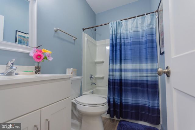 57 CILANTRO LN, Bunker Hill, WV 25413