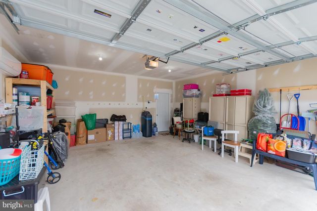 57 CILANTRO LN, Bunker Hill, WV 25413