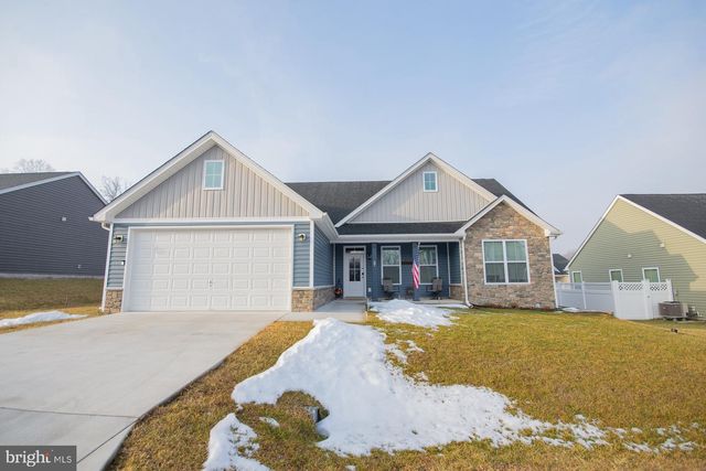 57 CILANTRO LN, Bunker Hill, WV 25413