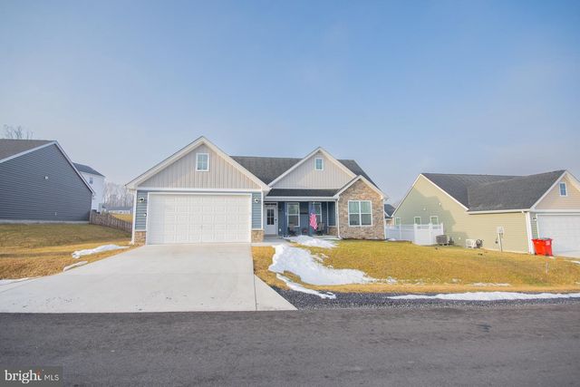 57 CILANTRO LN, Bunker Hill, WV 25413