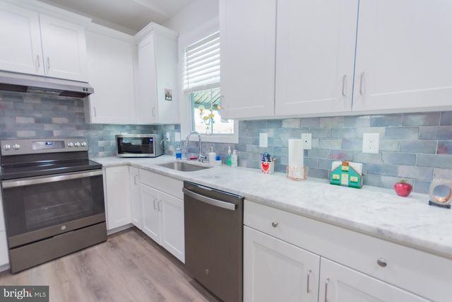 57 CILANTRO LN, Bunker Hill, WV 25413