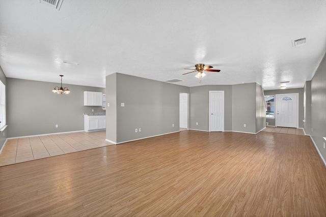 21830 Paril Creek Drive, Houston, TX 77073