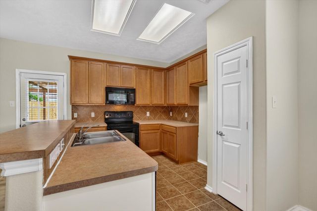 14410 Birch Knoll Lane, Houston, TX 77047