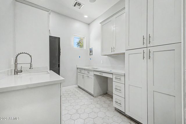 2311 E COLTER Street, Phoenix, AZ 85016