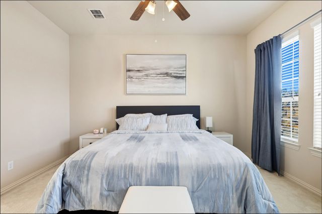 3021 Bans Crown Boulevard, Lewisville, TX 75056