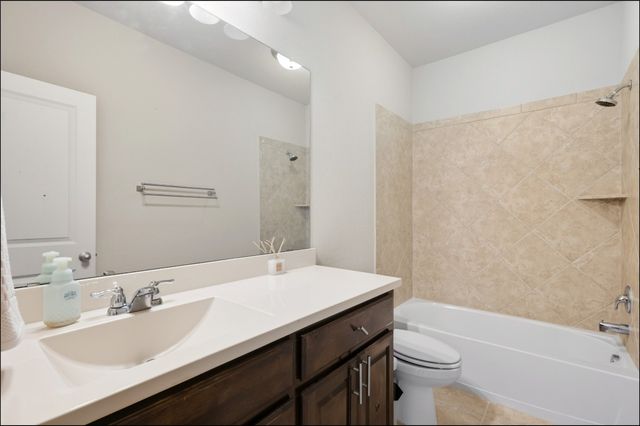 3021 Bans Crown Boulevard, Lewisville, TX 75056