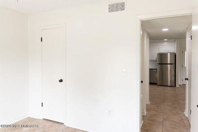 1814 Twin Pine Drive, Pearl, MS 39208