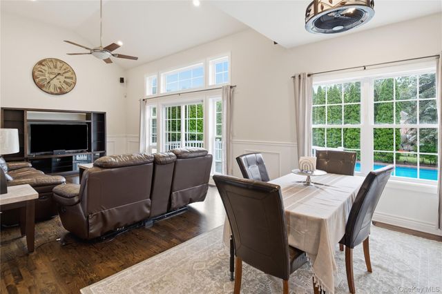 4 Wood Hollow Drive, Westhampton, NY 11977
