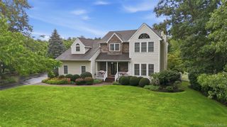 4 Wood Hollow Drive, Westhampton, NY 11977