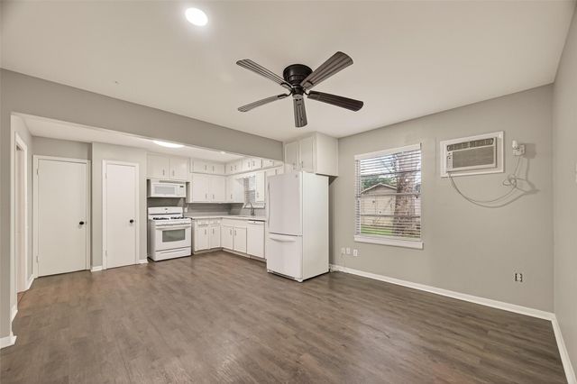 514 Evonne Street, Houston, TX 77017