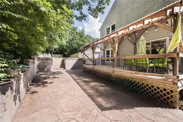 2308 Hebbeln Drive, Leavenworth, KS 66048