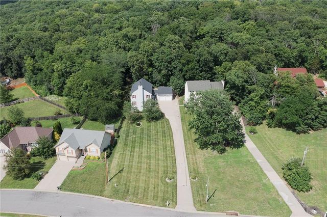 2308 Hebbeln Drive, Leavenworth, KS 66048