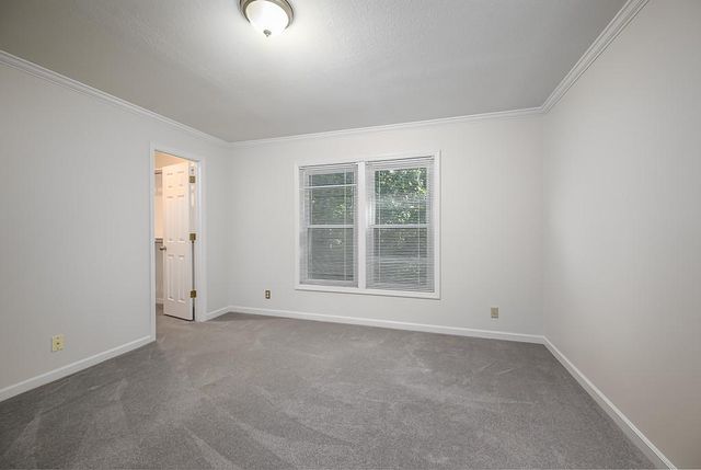 2308 Hebbeln Drive, Leavenworth, KS 66048