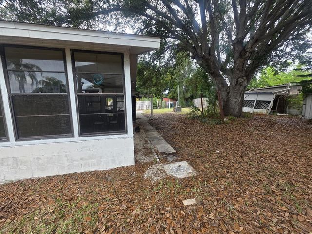 408 PINEWOOD AVENUE, Nokomis, FL 34275