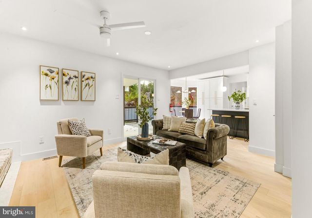 2470 MEDFORD RD, Atco, NJ 08004