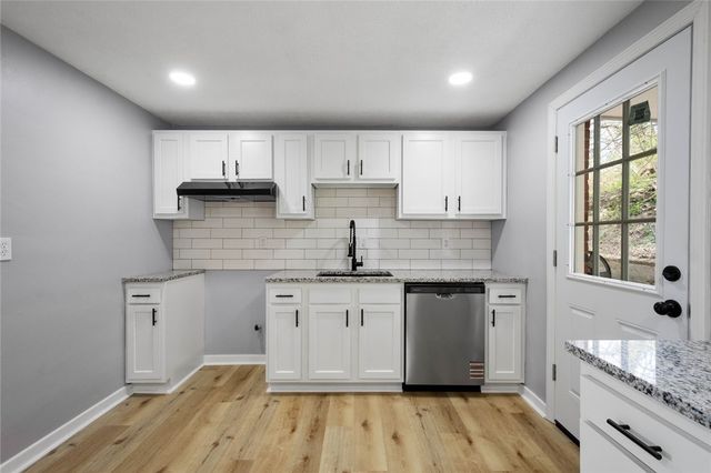 3506 Bevan Rd, N Versailles, PA 15137
