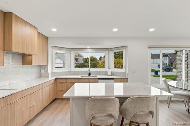 41419 Cilantro Drive, Sterling Heights, MI 48314