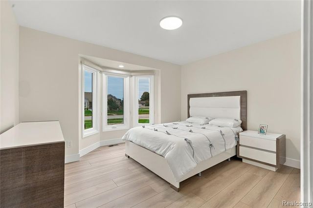 41419 Cilantro Drive, Sterling Heights, MI 48314