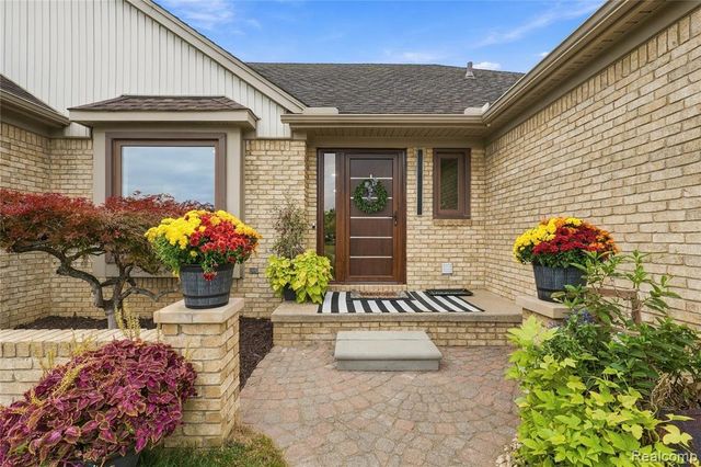 41419 Cilantro Drive, Sterling Heights, MI 48314