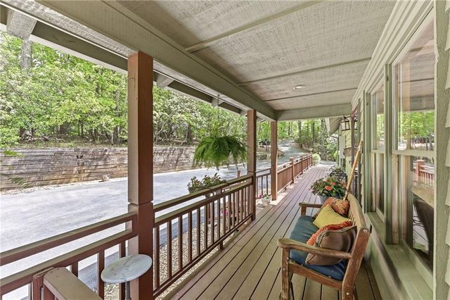 160 Indian Trail, Sautee Nacoochee, GA 30571