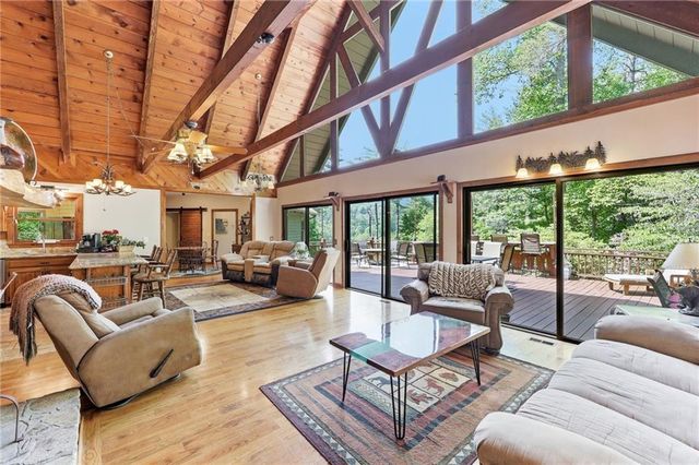 160 Indian Trail, Sautee Nacoochee, GA 30571