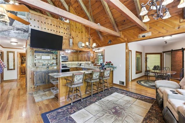 160 Indian Trail, Sautee Nacoochee, GA 30571