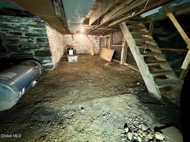 8-10 Madison Street, Granville, NY 12832