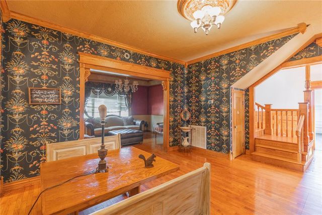 701 S 6th Street, Chickasha, OK 73018