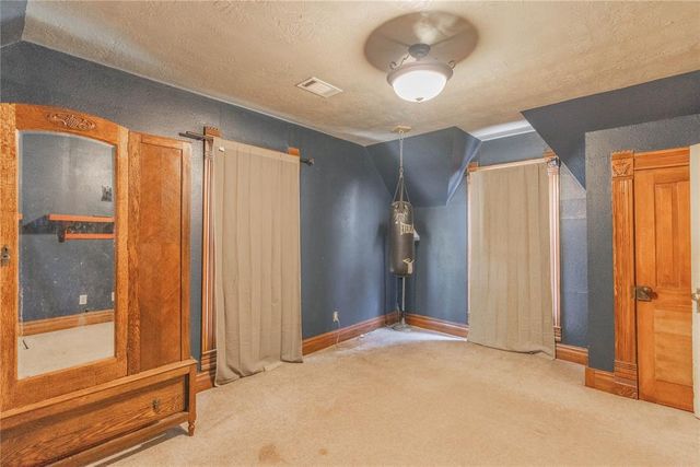 701 S 6th Street, Chickasha, OK 73018