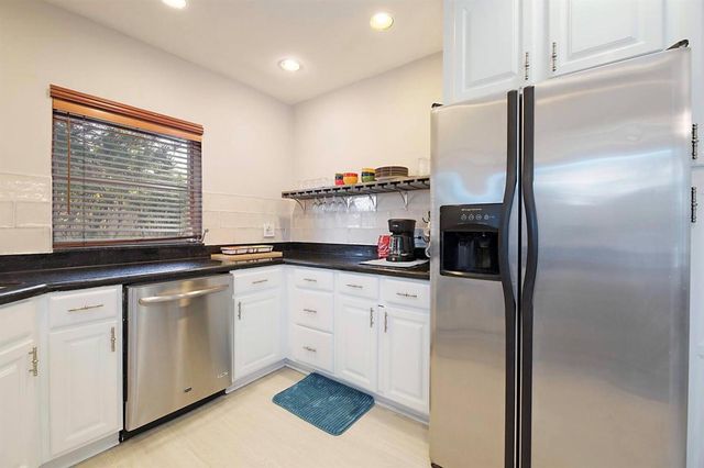 2740 SE 1st Court, Pompano Beach, FL 33062