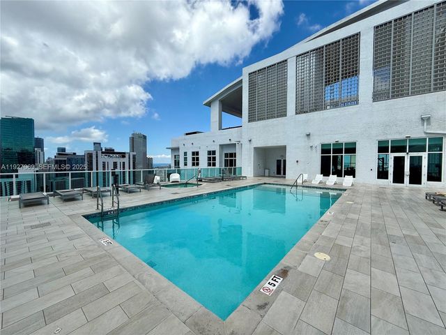 133 NE 2nd Ave 1905, Miami, FL 33132