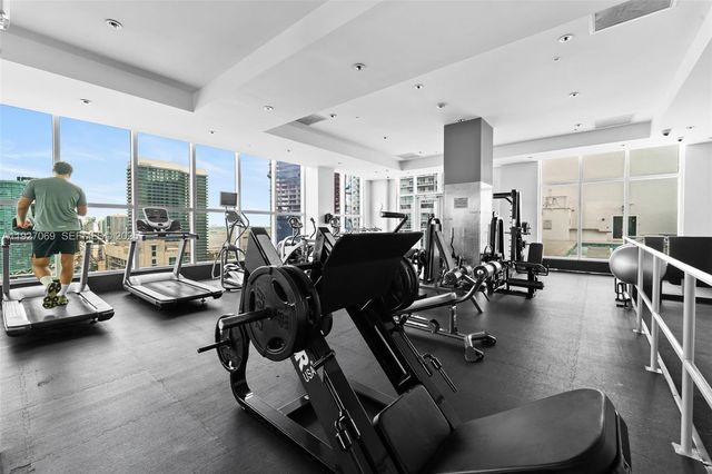 133 NE 2nd Ave 1905, Miami, FL 33132