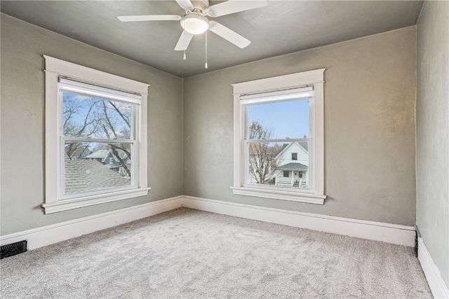 1311 Burch Avenue NW, Cedar Rapids, IA 52405