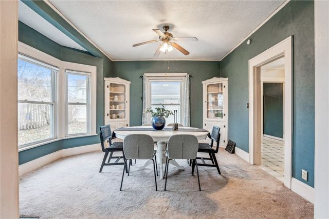 1311 Burch Avenue NW, Cedar Rapids, IA 52405