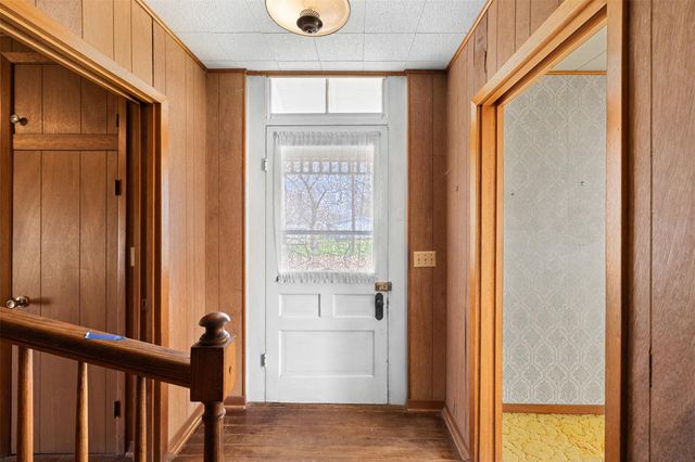 104 6th Street, Glidden, TX 78943