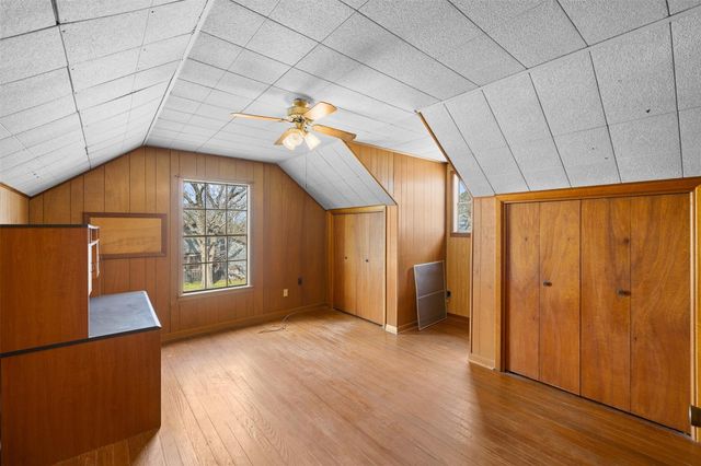 104 6th Street, Glidden, TX 78943