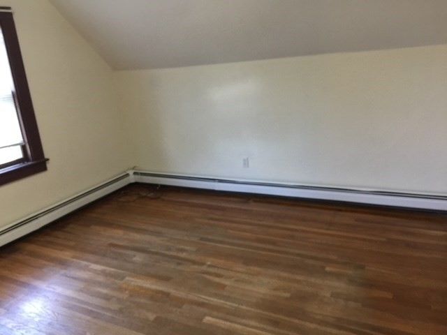 9 East Walnut St, Milford, MA 01757