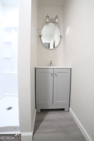 67 N Collins Street, Reynolds, GA 31076