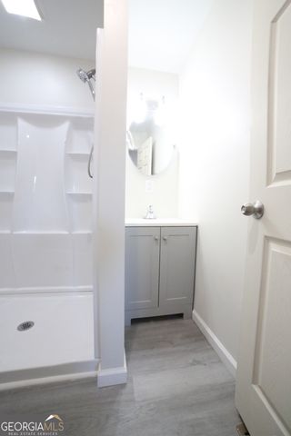 67 N Collins Street, Reynolds, GA 31076