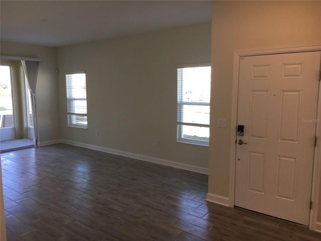 1050 QUAKER RIDGE LANE, Davenport, FL 33896
