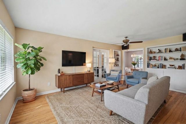 4102 Portsmouth Avenue, Houston, TX 77027