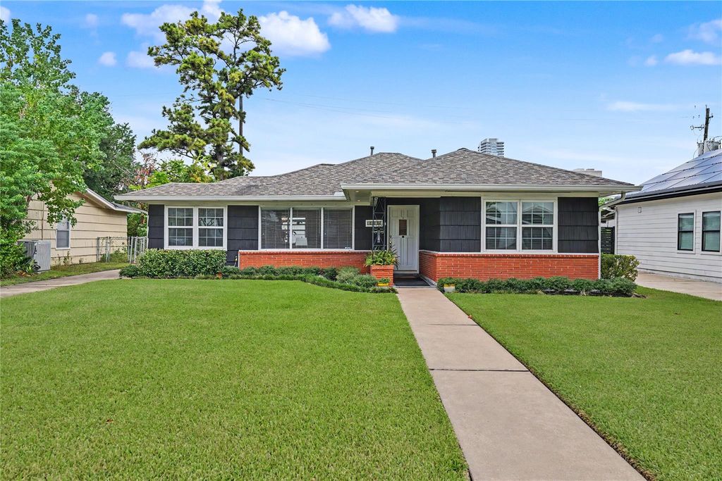 4102 Portsmouth Avenue, Houston, TX 77027
