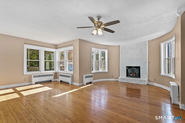 23 Frank Street, Trumbull, CT 06611