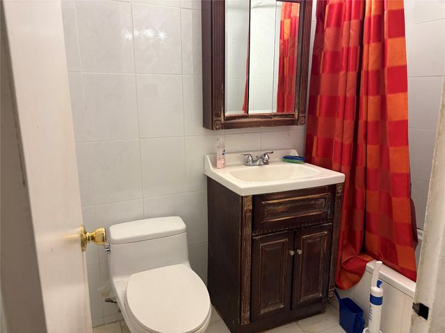 89-15 Parsons Blvd 11G, Jamaica, NY 11432