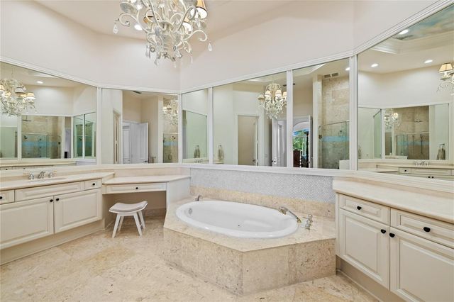 2637 NE 28th Court, Lighthouse Point, FL 33064