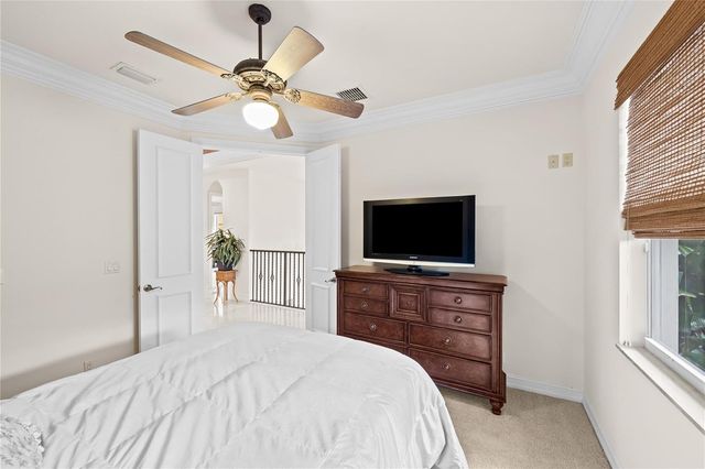 2637 NE 28th Court, Lighthouse Point, FL 33064