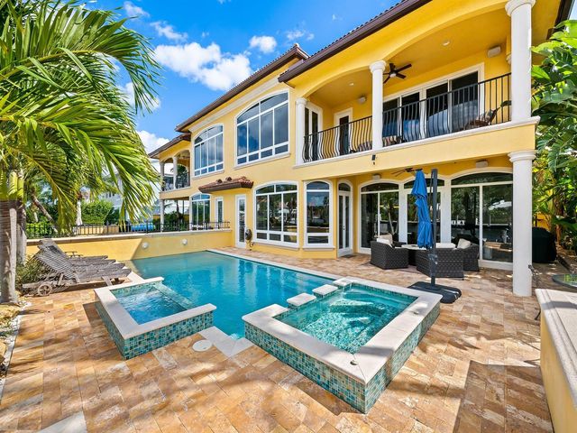 2637 NE 28th Court, Lighthouse Point, FL 33064
